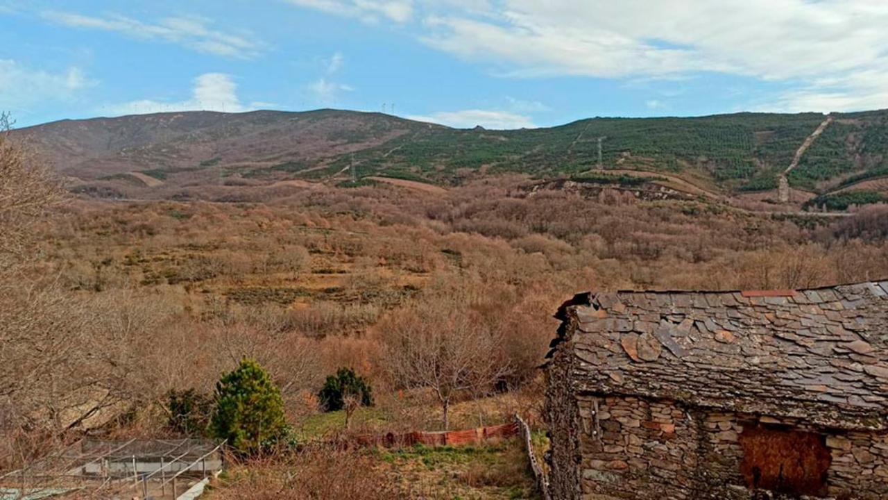 Hotel Rural La Casa De Irene Lubian Exterior photo